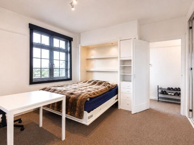 Studio for rent in St. John's Wood, Greater London