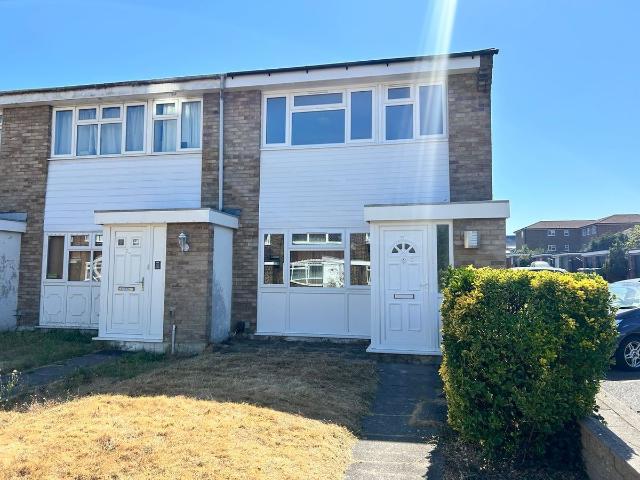 House for rent in Longlands, Halfway Street