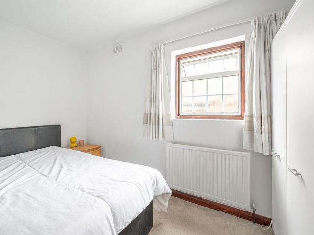 Apartment for rent in East Barnet, Greater London