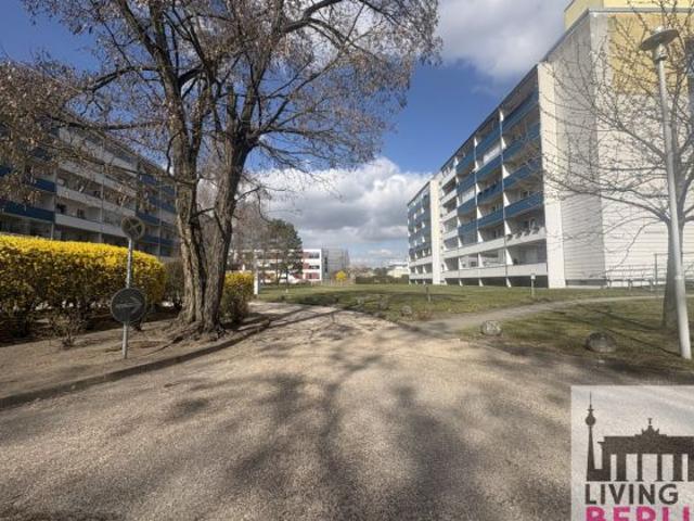 Wohnung kaufen in Treptow–Köpenick, Berlin