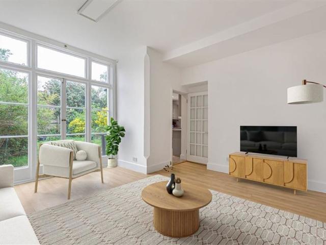 Apartment for rent in Hampton Wick, Greater London