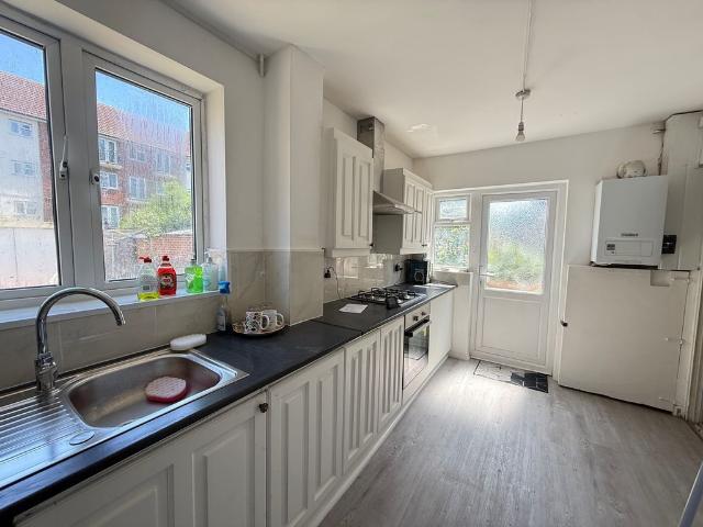 House for rent in Upper Edmonton, Greater London
