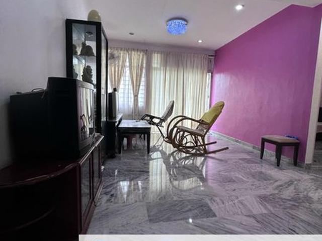 Condominium for sale in Malaka