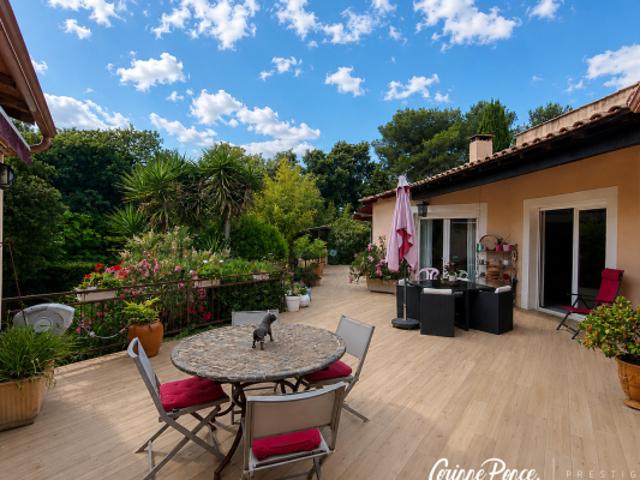 Maison vente à Nîmes, Langlade