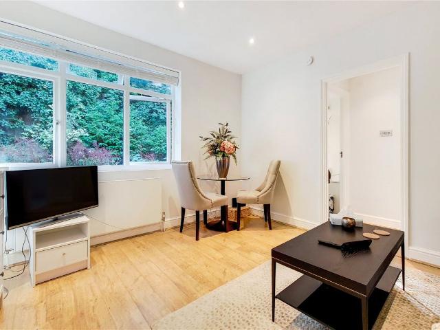 Apartment for rent in London Borough of Camden, Greater London