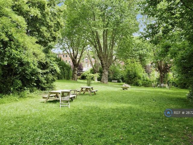 House for rent in West Hampstead, Greater London