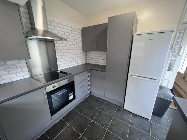 House for rent in Nangreaves, Wales