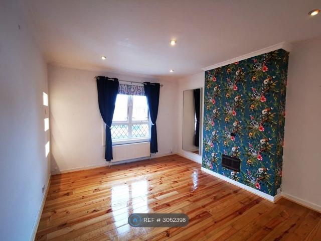 Apartment for rent in West Drumoyne, Glasgow