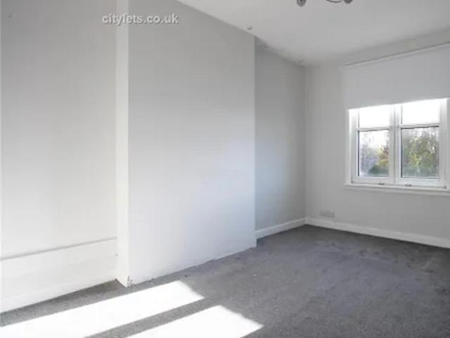 Apartment for rent in Linthouse, Scotland