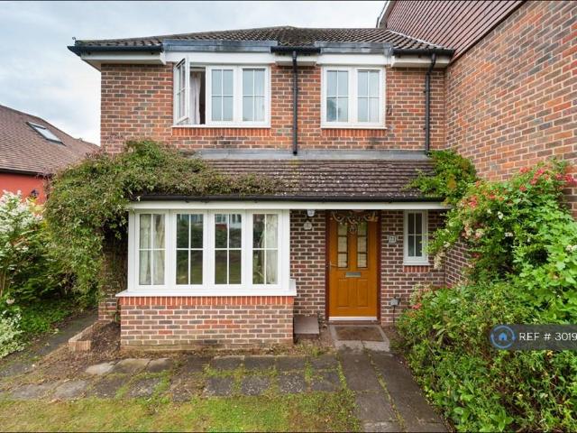 House for rent in Worcester Park, Greater London
