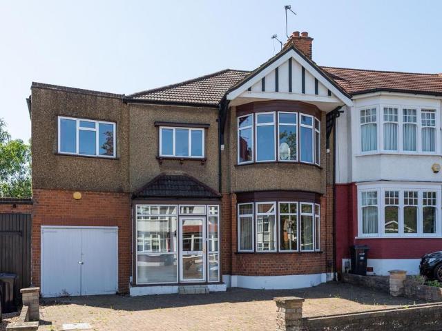 House for rent in Wanstead, Greater London