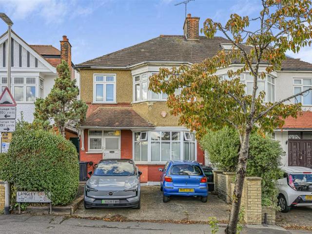 Apartment for rent in London Borough of Redbridge, Greater London