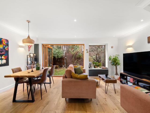 Apartment for rent in Vauxhall, Greater London