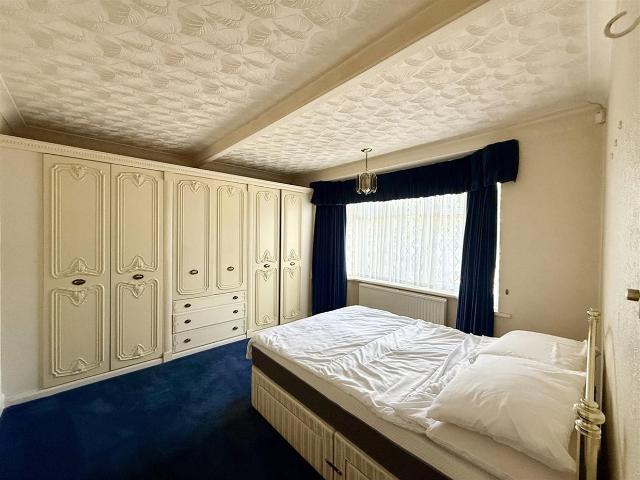 Room for rent in Wexham and Ivers Community Board, Richings Park