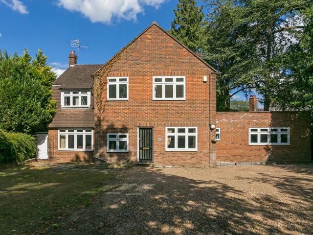 House for rent in North Watford, Watford