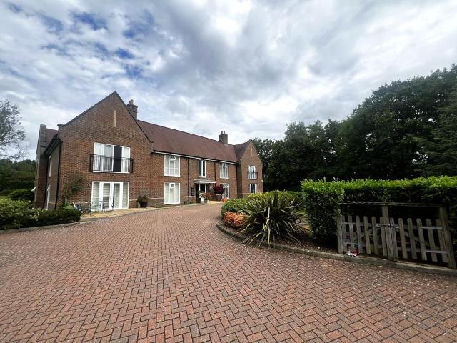 Apartment for rent in Walstead, Perryfields