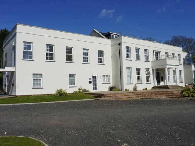 Apartment for rent in Catsash, Wales