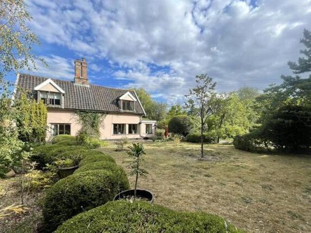 House for sale in Bedingfield, Suffolk