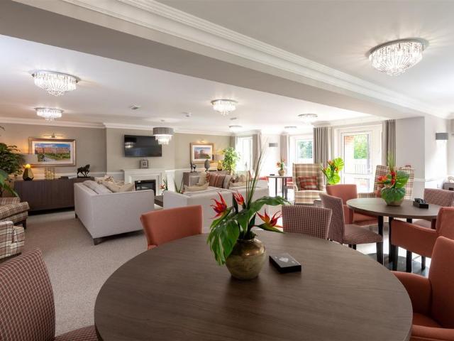 Apartment for rent in Egham Hythe, Runnymede