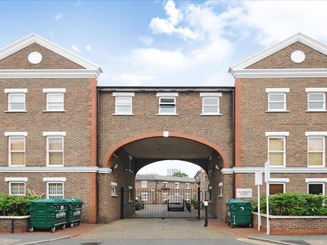 Apartment for rent in Loughborough Junction, Greater London