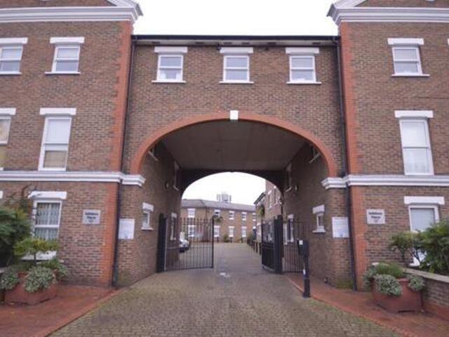 House for rent in Lyons, Greater London