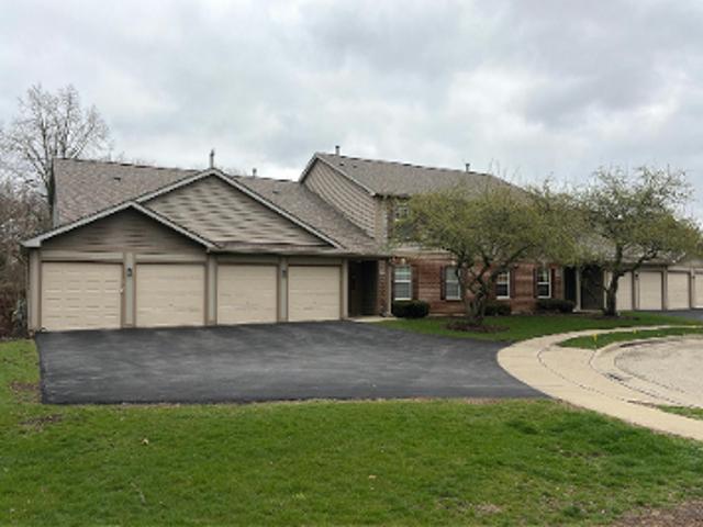 Condo for sale in Elgin, Cook County