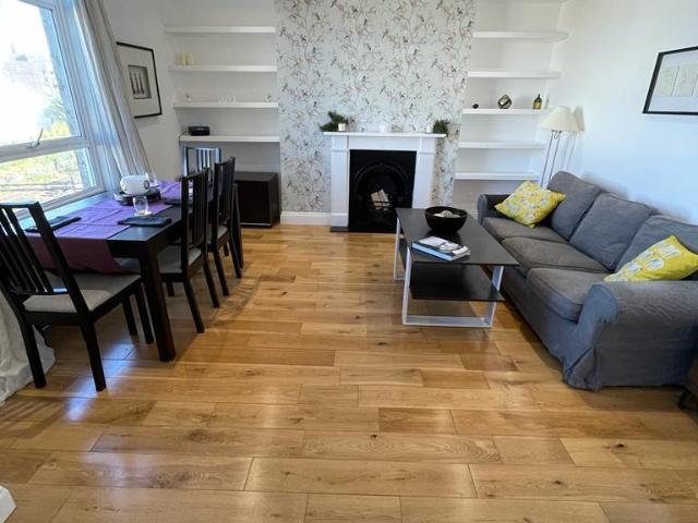 Apartment for rent in South Hampstead, Greater London