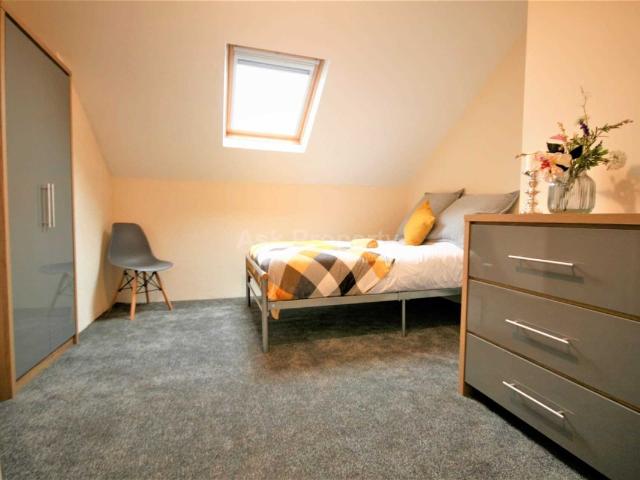 Room for rent in Elmton, East Midlands