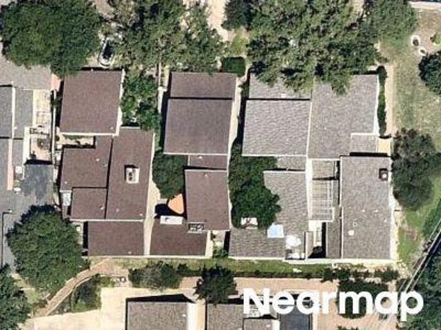 Condo for sale in Chimney Hill, Austin