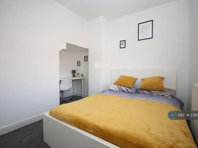 House for rent in Salford, Greater Manchester