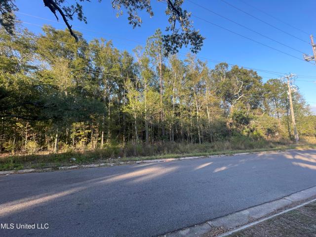 Land for sale in Pascagoula, Mississippi