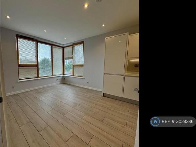 Apartment for rent in Greater London