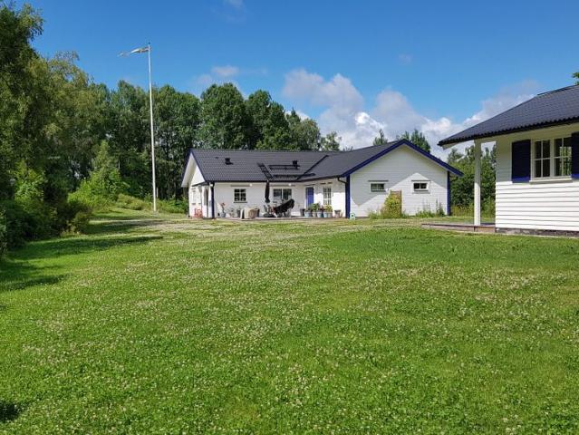 Hus hyra i Lanna, Örebro