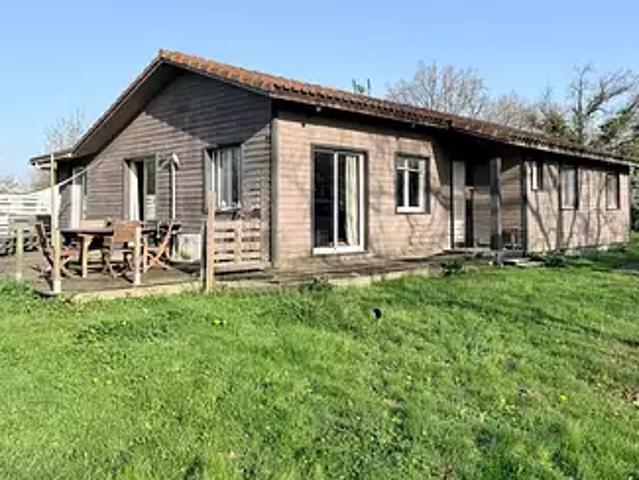 Maison vente à Mirande, Lannux