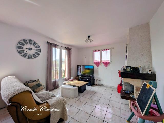 Maison vente à Mauriac, Lanobre