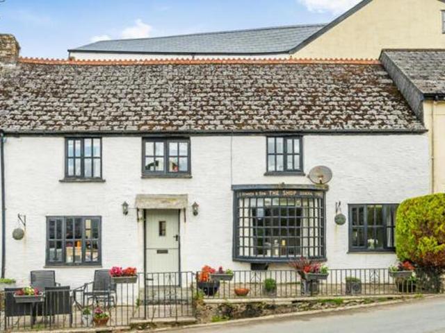 House for sale in Looe, Cornwall