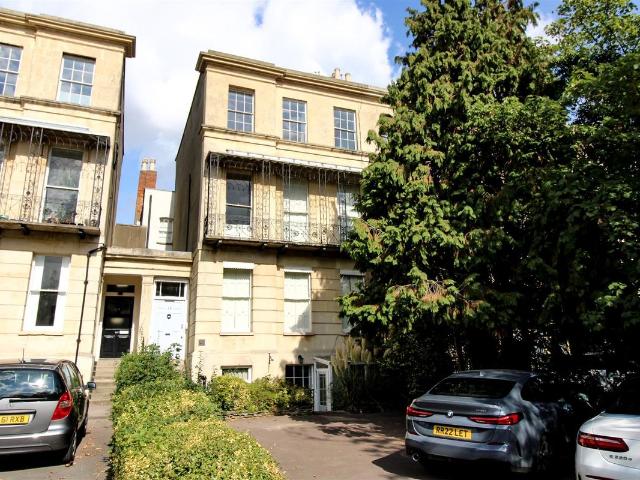 Apartment for rent in Golden Valley, Gloucestershire