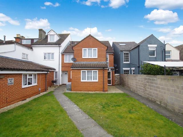 Apartment for rent in Rodbourne, Swindon