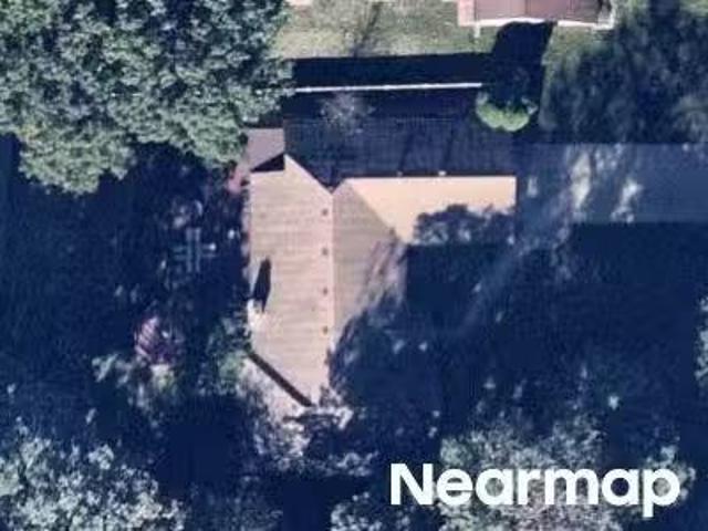 House for sale in Utica