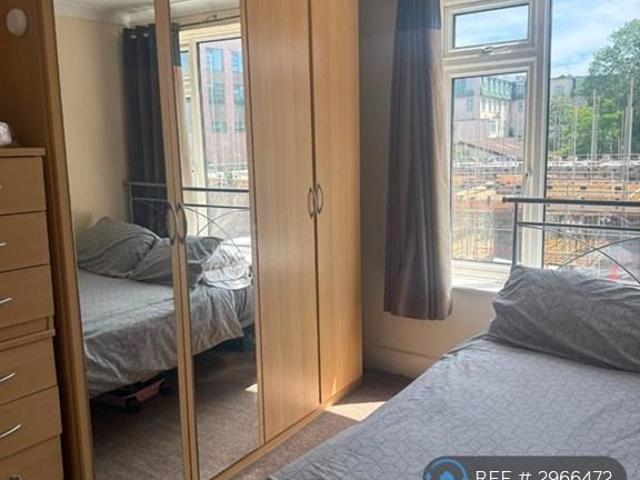 Apartment for rent in Lansdowne, Springbourne