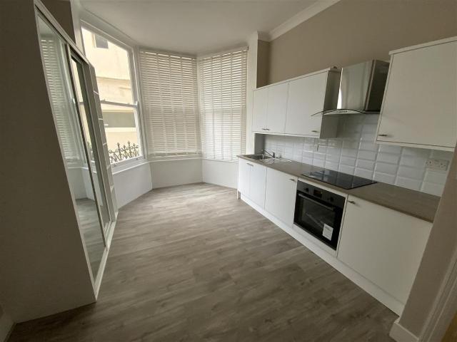 Studio for rent in Brunswick, Hove
