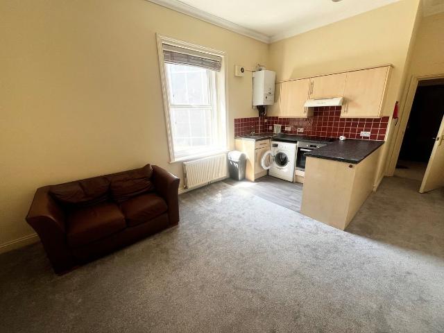 Apartment for rent in Lansdowne, Springbourne