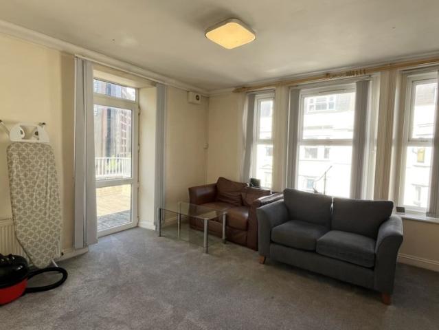 Apartment for rent in Charminster, Bournemouth