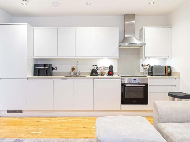Apartment for rent in London Borough of Croydon, Greater London