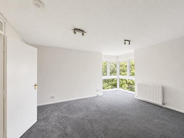 Apartment for rent in London Borough of Croydon, Selhurst