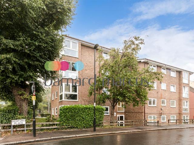 Apartment for rent in London Borough of Croydon, Greater London