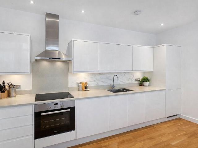 House for rent in London Borough of Croydon, Greater London