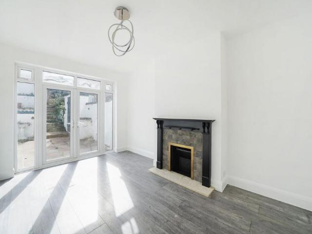 House for rent in London Borough of Waltham Forest, Greater London