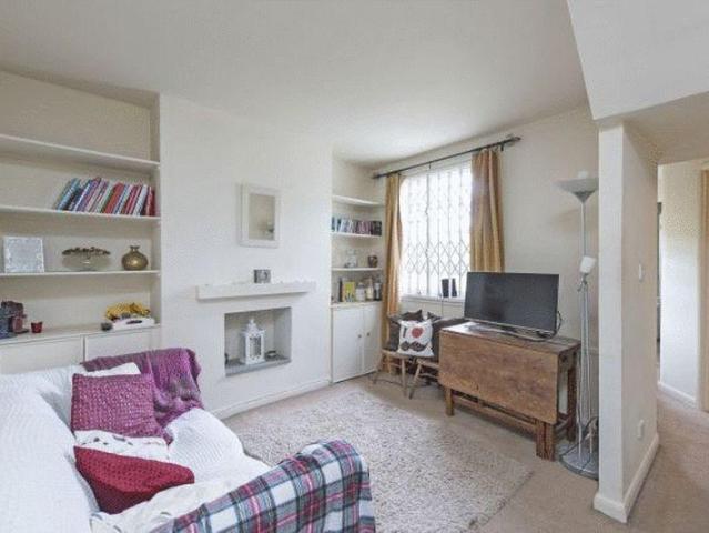 Apartment for rent in Stockwell, Greater London