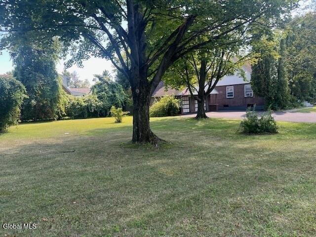 House for sale in Colonie, New York